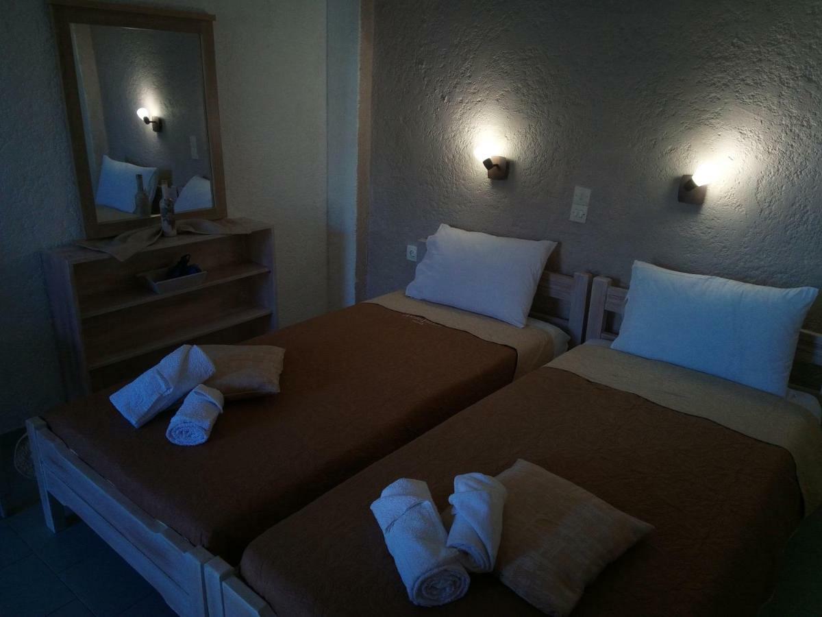 Εmmi Apartment คูตซูนารี ภายนอก รูปภาพ